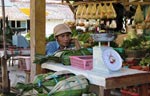 A market on the way to Walea